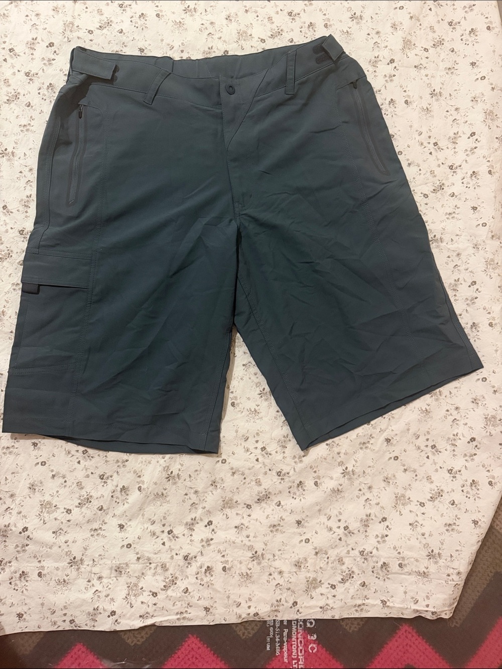 MEC Men's Hybrid Active Shorts — Teal Green